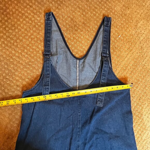 Women’s Denim Overalls Jumpsuit NWOT Blue Jean Relaxed Fit Adjustable Straps M - Picture 9 of 11